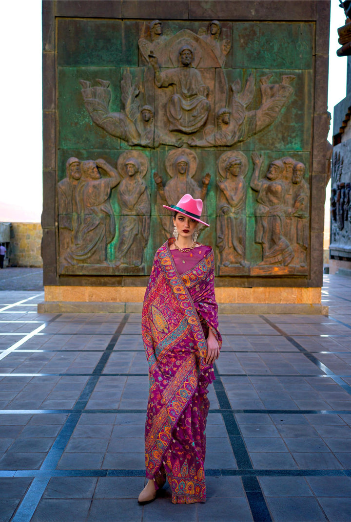 Royal Magenta Organza Handloom Weaving Saree - PAHRAVA