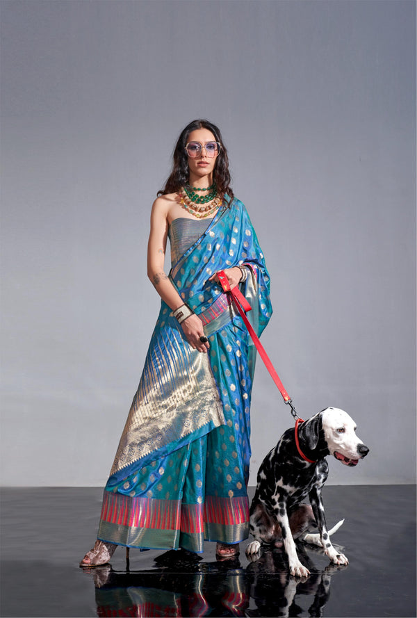 Electric blue  Handwoven Weaving Silk Saree - PAHRAVA