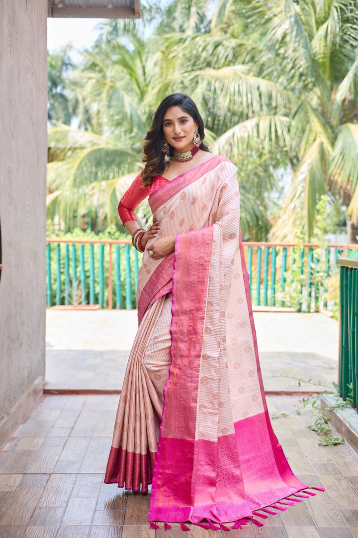 Offwhite kanchi silk saree - PAHRAVA