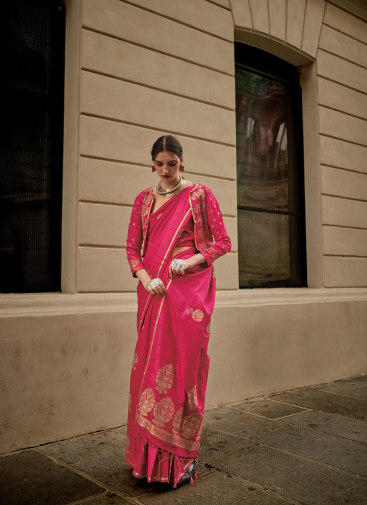 Dark Pink Pure Satin Zari Lining Handloom Weaving Saree - PAHRAVA