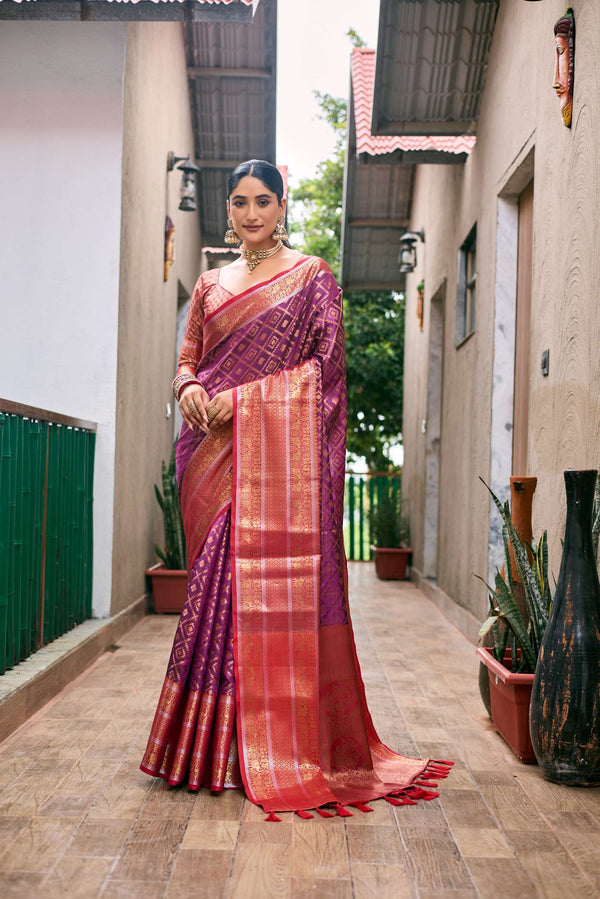 Magenta Maroon Banarasi Handloom Soft Silk Pattu Saree - PAHRAVA