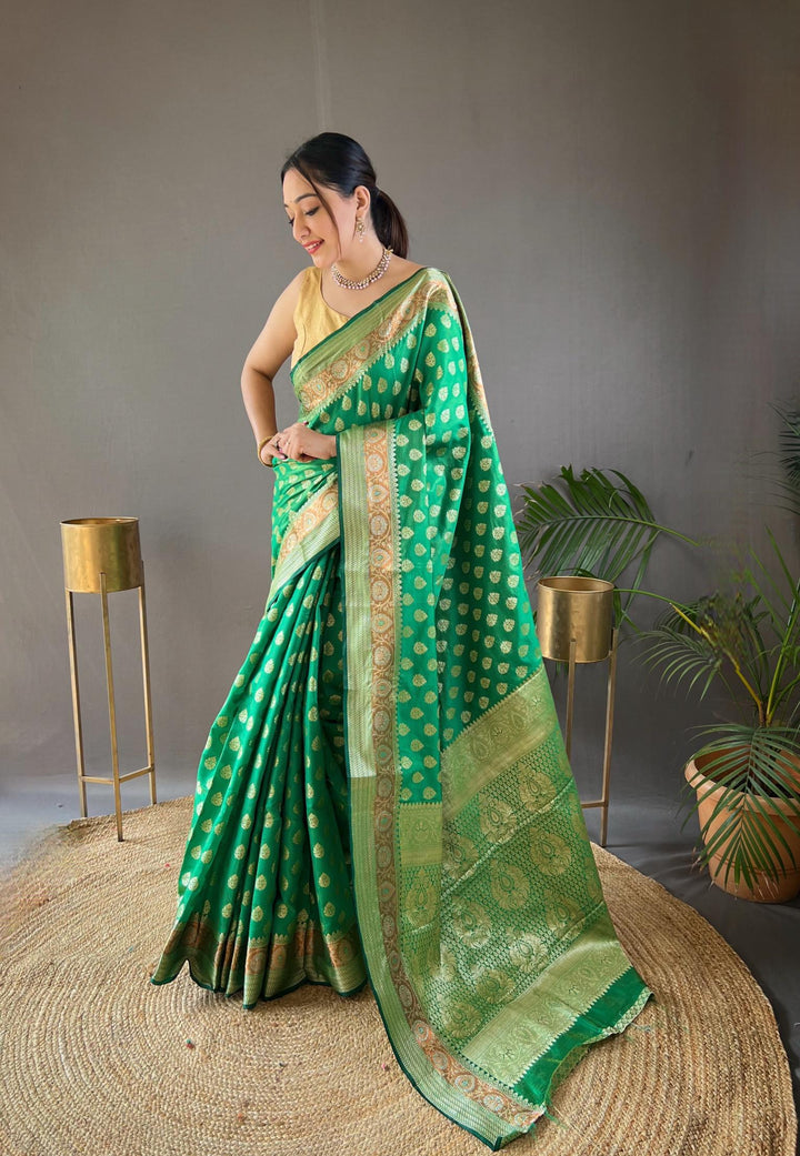 Traditional green rosy soft silk saree - PAHRAVA