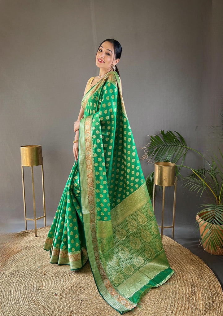 Traditional green rosy soft silk saree - PAHRAVA