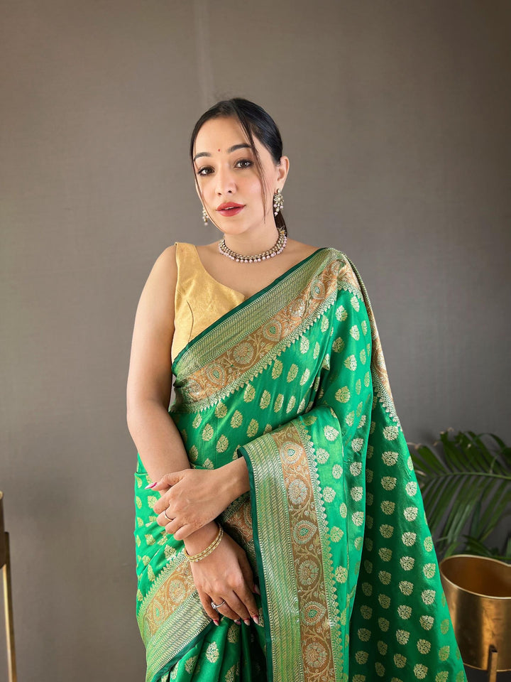 Traditional green rosy soft silk saree - PAHRAVA