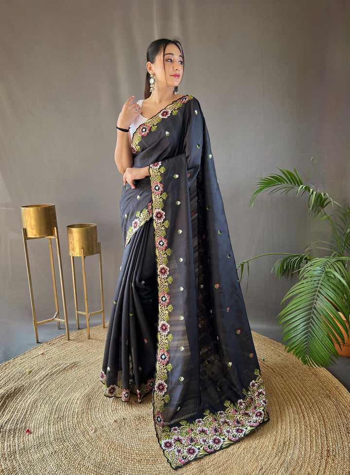 Darkest Grey Pure Tussar Silk Saree - PAHRAVA