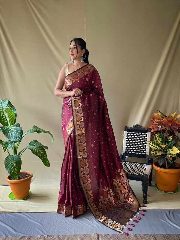 Maroon soft silk saree with zari weaving - PAHRAVA