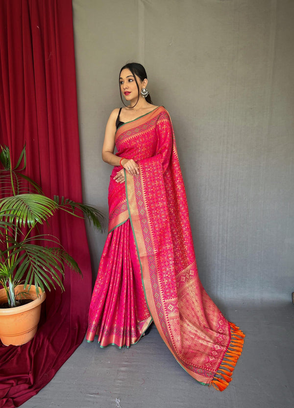 Prism Pink Patola Weaving Silk Saree - PAHRAVA