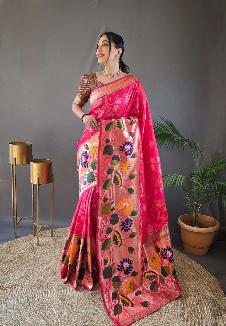 Raspberry Pink Pure Soft Paithani Silk Saree - PAHRAVA