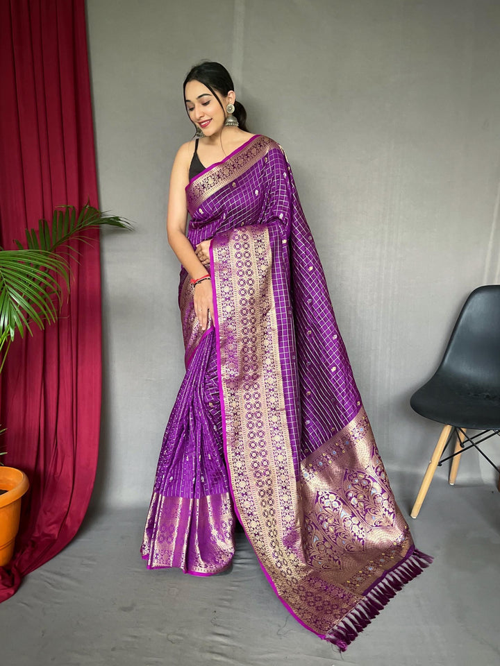 Violet Kanjeevaram Handloom Silk Saree - PAHRAVA