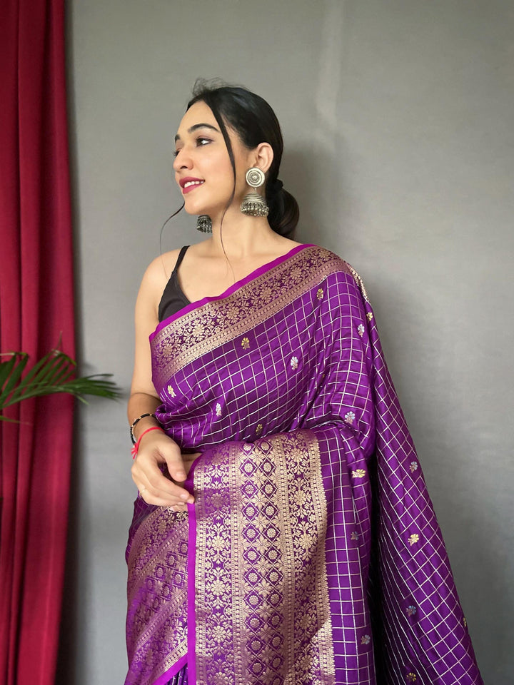 Violet Kanjeevaram Handloom Silk Saree - PAHRAVA