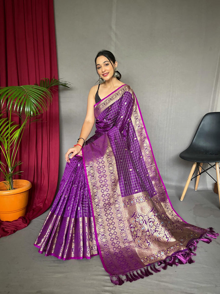 Violet Kanjeevaram Handloom Silk Saree - PAHRAVA